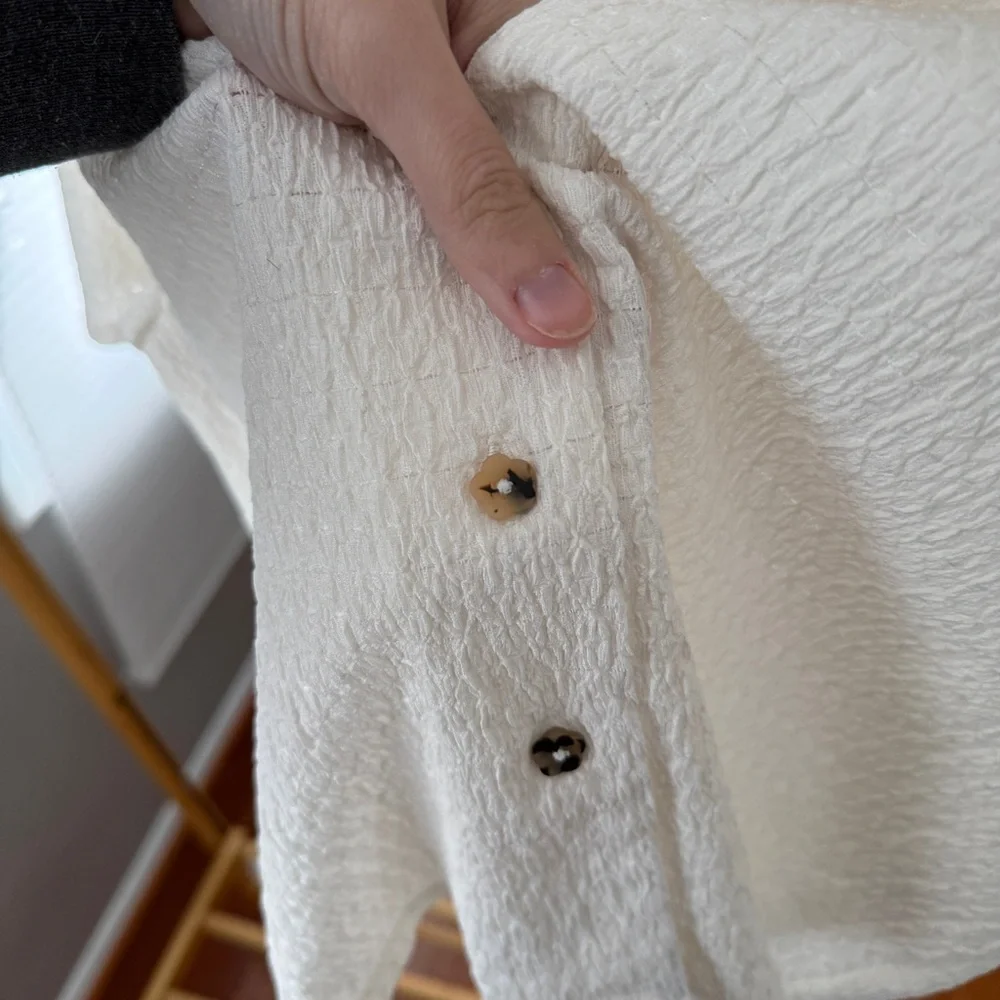 Madewell Crinkle Button Down Shirt - Picture 3 of 8